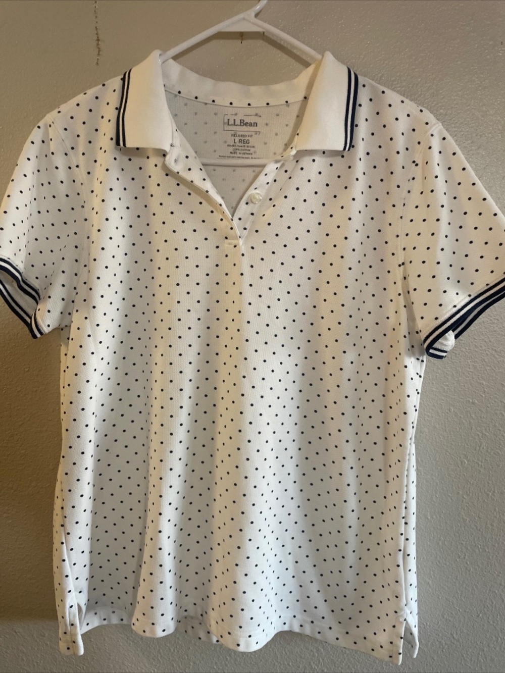 LL Bean Short Sleeve Polka Dot Top Women Size Large Relaxed Fit Blue White